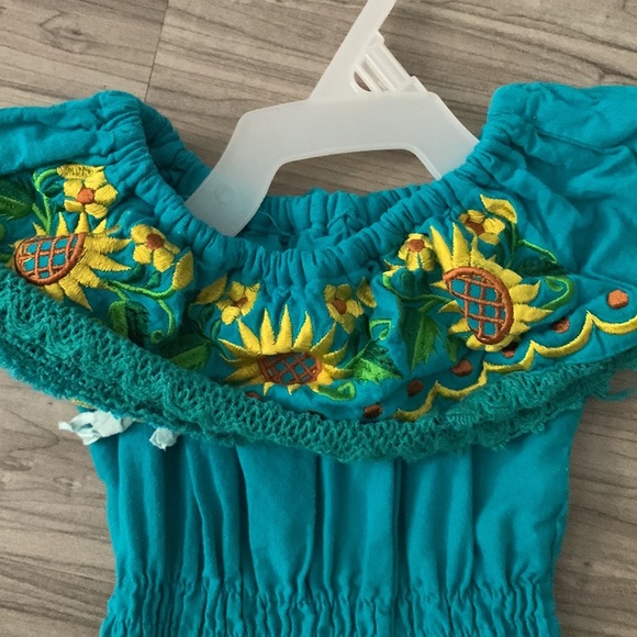 Toddler dress - Picture 2 of 2